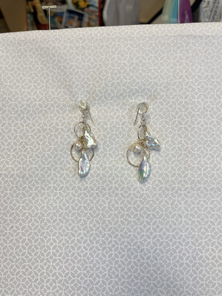Love those pearls